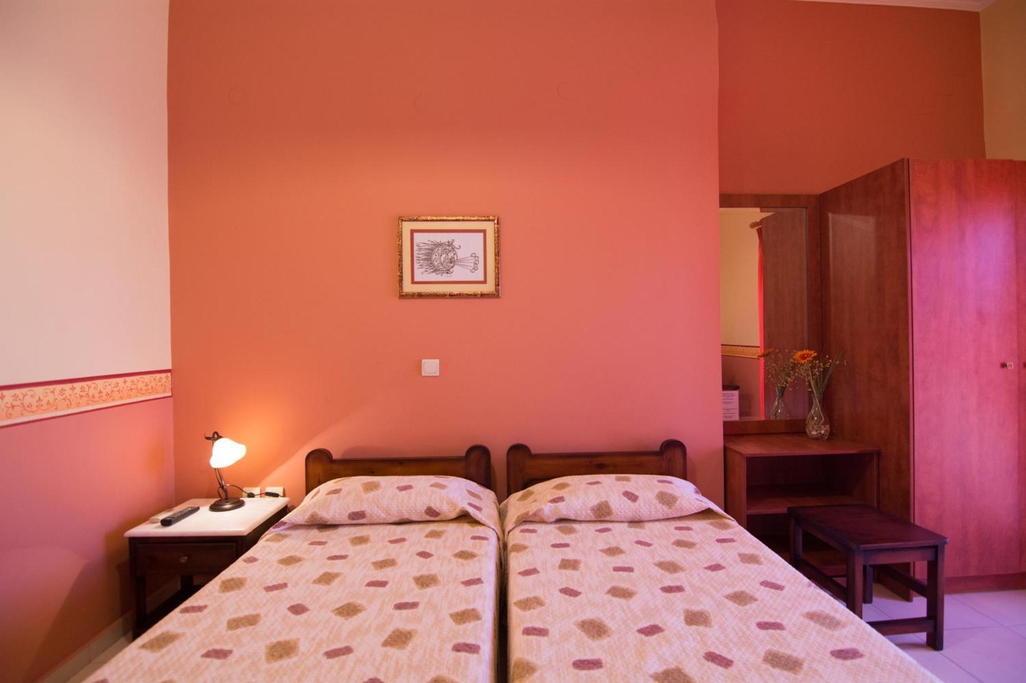 Aeriko Benovias Rooms & Apartments Karfás Exteriér fotografie