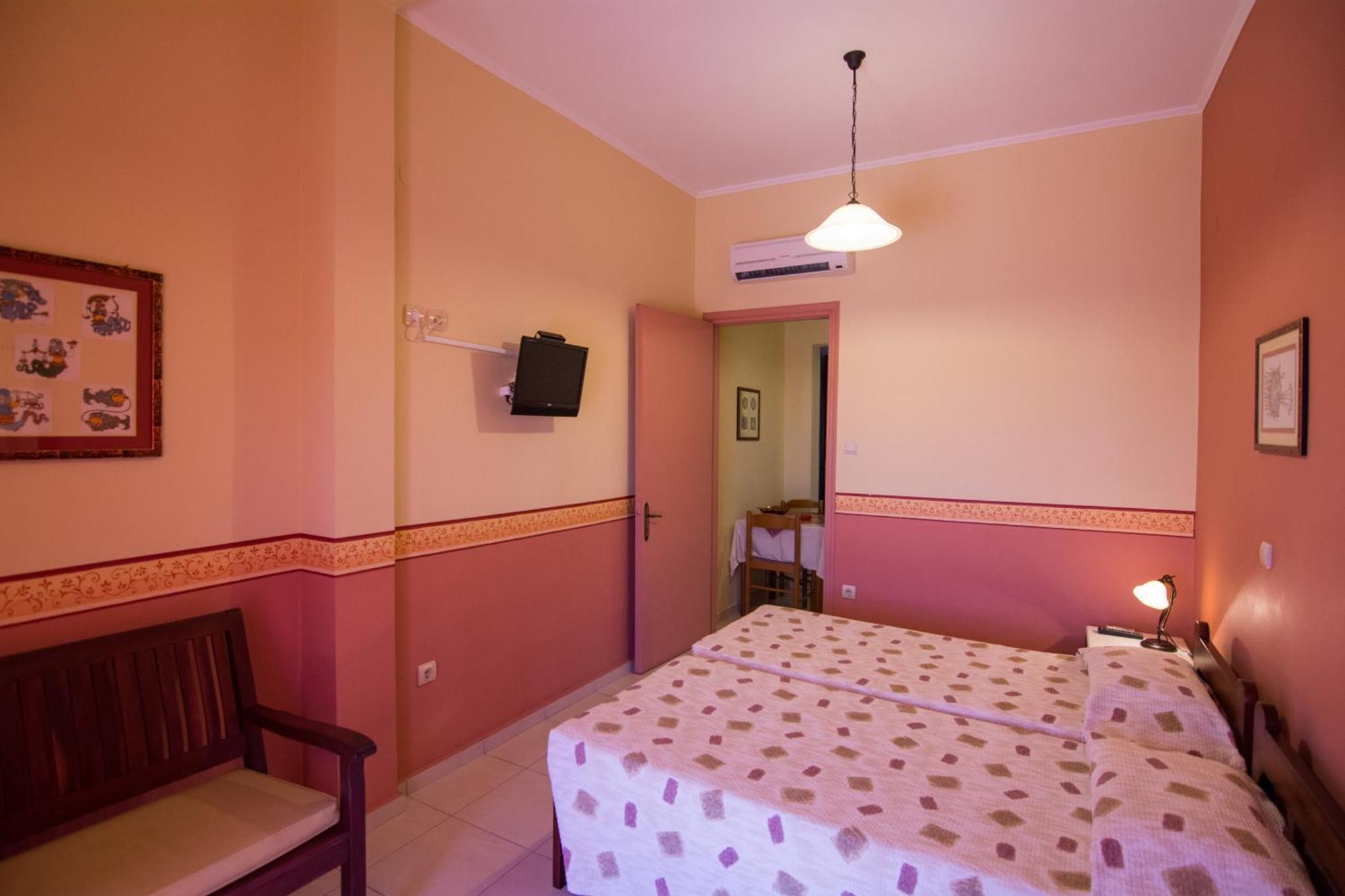 Aeriko Benovias Rooms & Apartments Karfás Exteriér fotografie